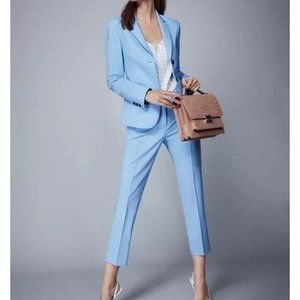 Theory Women's light blue suit